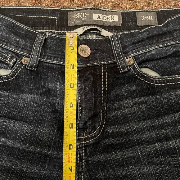 Women’s BKE Denim Aiden 26R X 28 Bootleg RN75720 Dark Wash WHISKERING - Picture 10 of 12